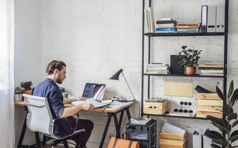 Mii de euro pentru proiecte dezvoltate de tineri! Cine poate candida pentru a obține Premiul Charlemagne în 2026