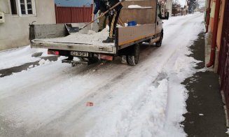 Deszăpezire la foc continuu în Turda. Zeci de străzi curățate într-o singură zi