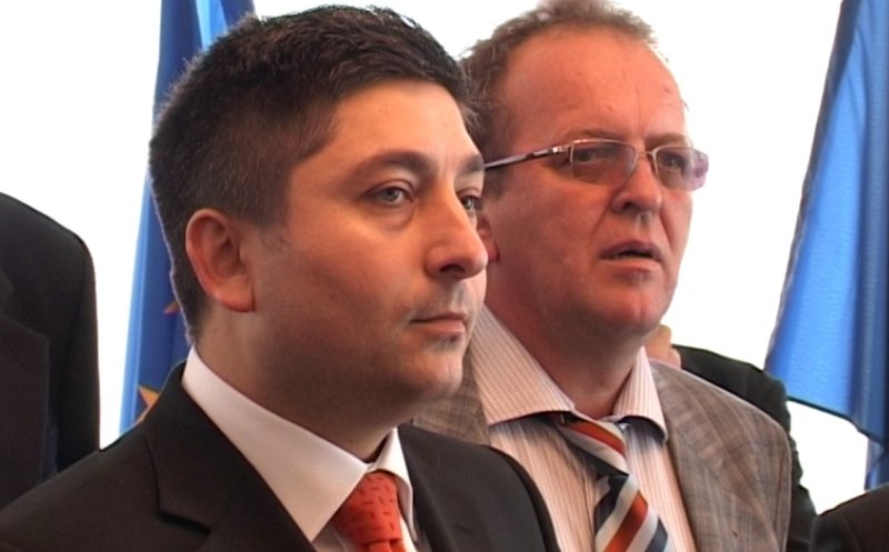 Alin Tișe, mesaj manifest dedicat prietenului Mircea Moroșan: „Trădarea adevărată se petrece atunci când rămâi acolo unde totul s-a sfârșit, într-un sistem, partid, organizație, într-o țară, într-o minciună”