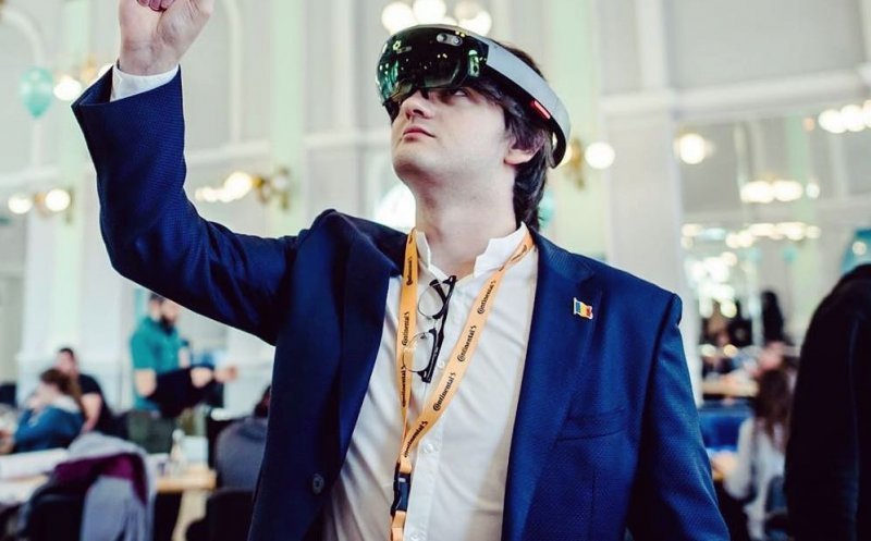 Ochelari cu inteligență artificială pentru nevăzători: Start-up-ul clujean intră în producție cu gigantul Arrow Electronics