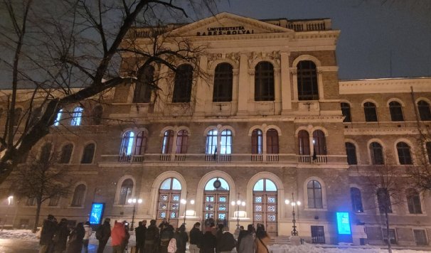 UBB Cluj se laudă cu cele mai echilibrate taxe din România: 5.000 de lei pe an, față de 10.000 în alte centre universitare