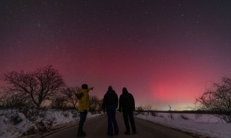Spectacol de culori pe cerul Clujului. Aurora boreală, vizibilă în mai multe zone / Imagini superbe și din avion