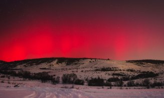 Spectacol de culori pe cerul Clujului. Aurora boreală, vizibilă în mai multe zone / Imagini superbe și din avion