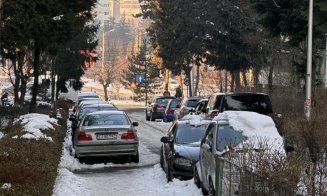 Clujul, un mare patinoar: ”Alunecăm încontinuu și facem 20 de minute până la ghena de gunoi”