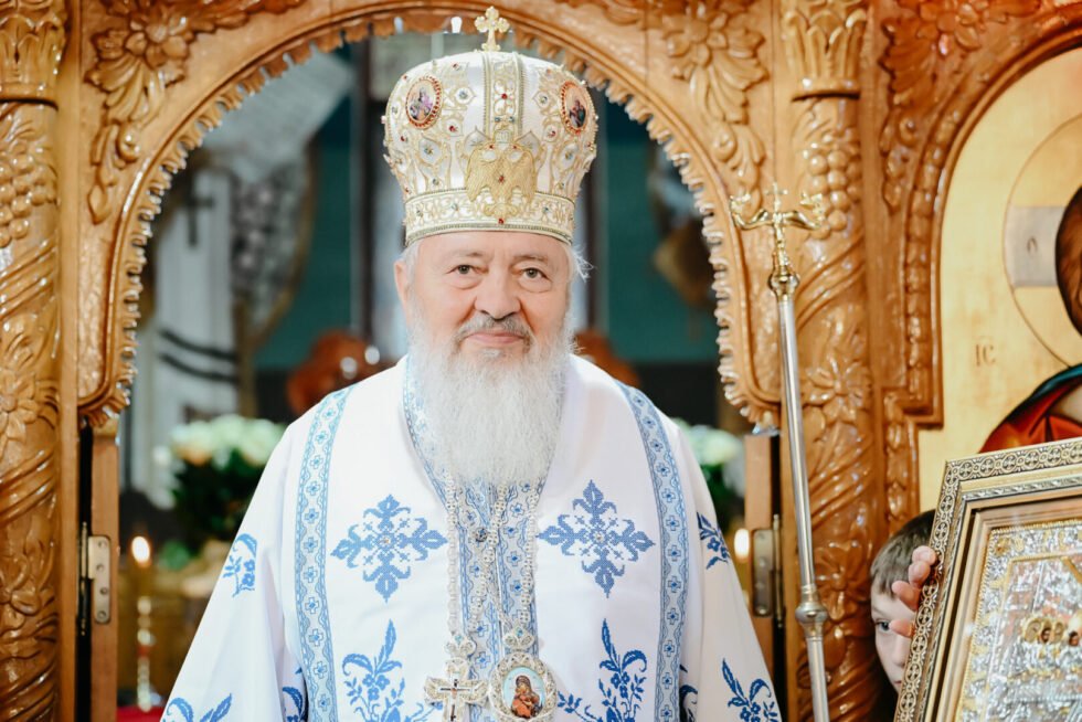 Înaltpreasfințitul Părinte Andrei, Mitropolitul Clujului, împlinește 77 de ani de ziua Micii Uniri