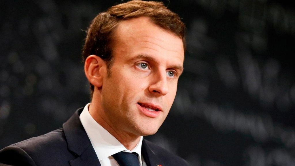 Emmanuel Macron vrea interzicerea rețelelor sociale pentru minorii sub 15 ani