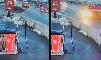 Au intrat ca în brânză în sensul giratoriu de la Câmpenești / ”Se întâmplă des și în Cluj-Napoca. Mulți încă nu pricep ce e cu GIRATORIUL"