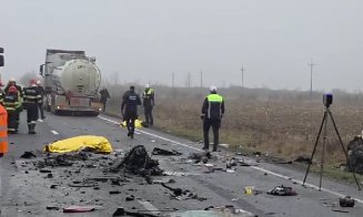 Carnagiu pe șosea: Cel puțin șase morți și mai mulți răniți într-un accident rutier grav