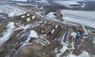 Autostrada Transilvania: Se topește zăpada pe lotul Chiribiș-Biharia și reîncep lucrările. Cum arată șantierul acum