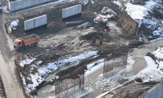Autostrada Transilvania: Se topește zăpada pe lotul Chiribiș-Biharia și reîncep lucrările. Cum arată șantierul acum