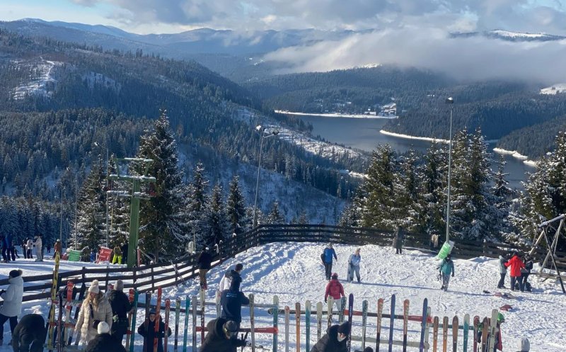 Weekend la munte. Bucură-te de zăpadă pe pârtiile din Cluj