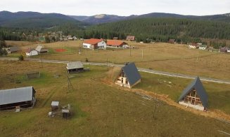Cât costă să cumperi două cabane A-Frame în Cluj. Proprietăți într-un cadru de poveste