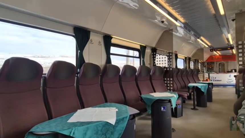 CFR Călători primește încă un vagon-restaurant modernizat prin PNRR. Iată pe ce rute circulă