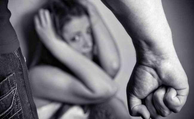 Scene de groază în Cluj. O femeie a fost sechestrată și bătută crunt de concubin și soacră