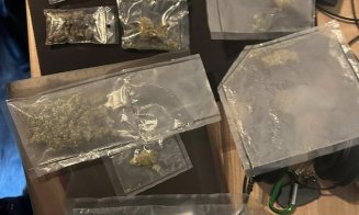 Doi bărbați și o femeie, reținuți pentru trafic de droguri în Cluj. Stupefiantele erau vândute în principal elevilor