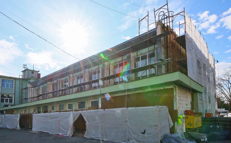 Sălile de sport de la mai multe școli din Turda, modernizate. “Mai eficiente, mai sigure și mai prietenoase cu mediul”