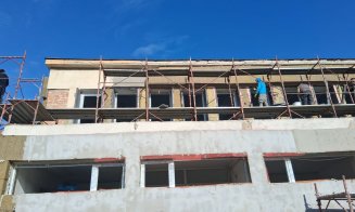 Sălile de sport de la mai multe școli din Turda, modernizate. “Mai eficiente, mai sigure și mai prietenoase cu mediul”