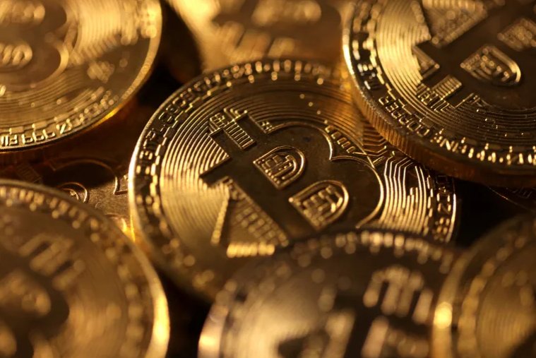 O mică greșeală... :) Clienții unei platforme de criptomonede au primit, accidental, 44 de miliarde de dolari în bitcoini