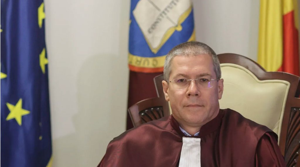 Judecătorul clujean Dacian Dragoș rămâne la CCR după decizia Curții de Apel București