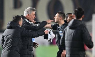 Ce scria pe banner-ul afișat în tribune, la primul meci după scandalul făcut de antrenorul Bergodi