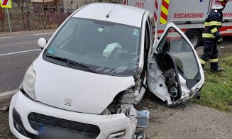 Accident rutier în Cluj. Cinci persoane rănite, inclusiv doi copii. A intervenit elicopterul SMURD