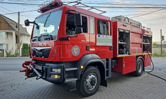 Incendiu la un imobil din Cluj-Napoca. Echipajele de pompieri au intervenit în forță