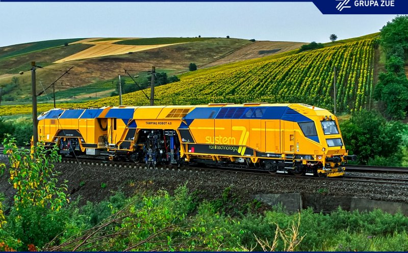 Apariție neobișnuită pe calea ferată din Cluj: Utilajul care arată ca un „submarin”. Ce este și la ce e folosit