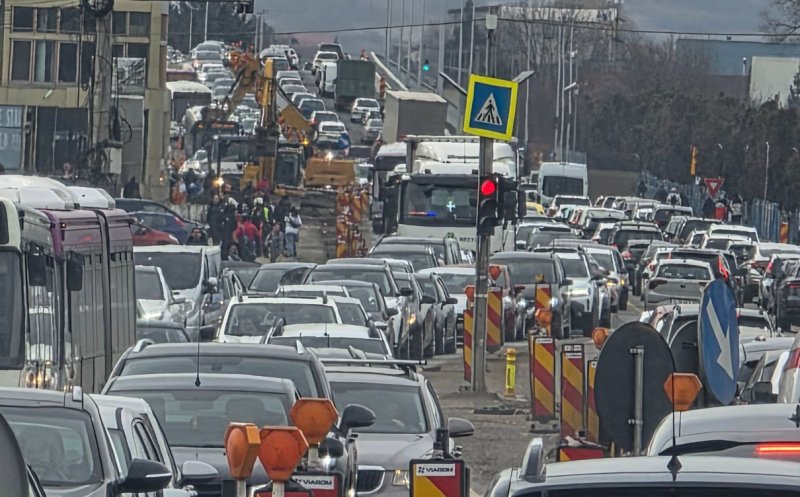 Aglomerație de nedescris la ieșire din Florești spre Cluj. "Parcă e Mumbai”