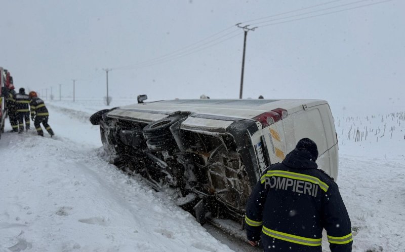 Jumătate de țară, blocată sub zăpadă. Intervenții în desfășurare în 7 județe