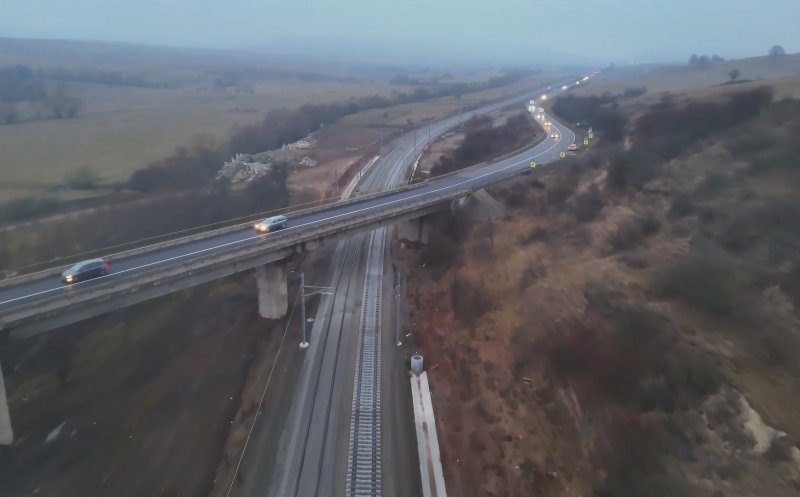 Record pe ruta Cluj-Napoca–Oradea: 36,5 km de cale ferată complet modernizați între Aghireșu și Poieni în mai puțin de doi ani