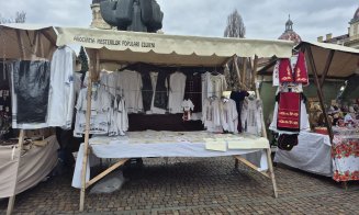 Turul târgurilor de mărțișoare din Cluj-Napoca: De la obiecte lucrate manual, la flori, dulciuri și bucate tradiționale. Ce prețuri sunt