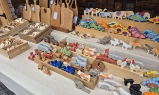 Turul târgurilor de mărțișoare din Cluj-Napoca: De la obiecte lucrate manual, la flori, dulciuri și bucate tradiționale. Ce prețuri sunt