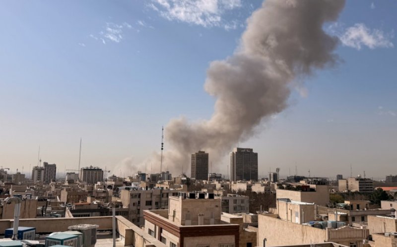 SUA și Israel au atacat Iranul. Explozii și fum gros la Teheran