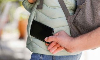 Atenție, clujeni, când circulați cu autobuzul. Un bărbat este judecat pentru furt după ce ar fi profitat de neatenția unui călător