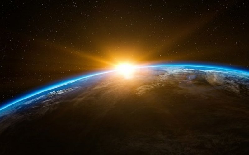 Când are loc echinocțiul de primăvară anul acesta. Se suprapune cu Ziua Internaţională a Fericirii