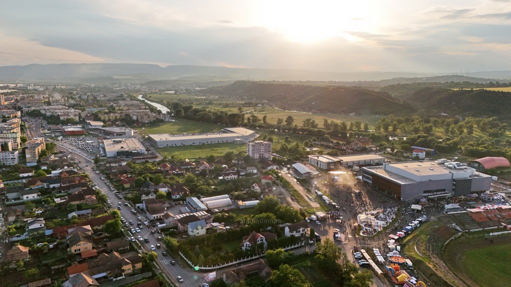 Turda găzduiește una dintre cele mai mari competiții de cheerleading din România