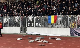 VANDALISM pe Cluj Arena: Suporterii CFR-iști au distrus tot ce le-a căzut în mână pe stadionul Universității