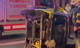 Accident teribil în Mărăști. O mașină s-a răsturnat pe podul de pe Aurel Vlaicu: "S-a făcut praf"