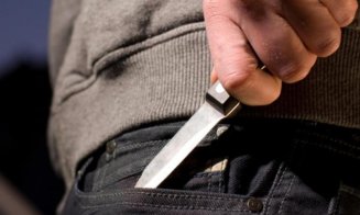 Scandal cu bătaie cu înjunghiere pe o terasă din Cluj. Incidentul s-a lăsat cu foc de armă