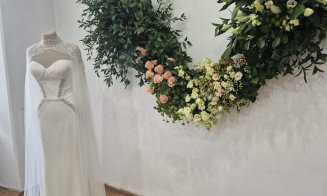 Tendințe pentru nunțile anului 2026: de la rochii vintage la cabine audio pentru invitați – cât costă să fii la modă