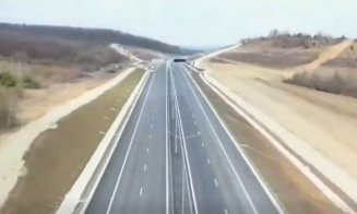 Se vede finalul! Autostrada Transilvania: Două tronsoane aproape gata, lucrări intense la nodul rutier Românași / Mobilizare masivă pe șantier