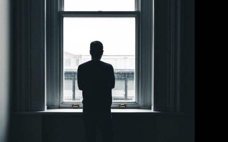 Teama de războaie și incertitudinea economică. Cum te aperi de anxietate și epuizare emoțională