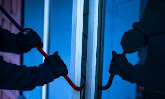 Furt calificat operat de o echipă de minori din Cluj. Doar unul a fost reținut de polițiști