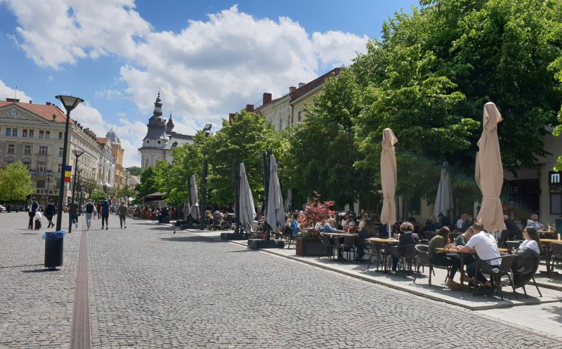 Se scot la închiriere TERASELE din centrul Clujului. Cât plăresc patronii de localuri pe lună