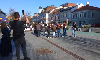 Atmosferă latino la Cluj-Napoca. Dans și voie bună în centrul orașului