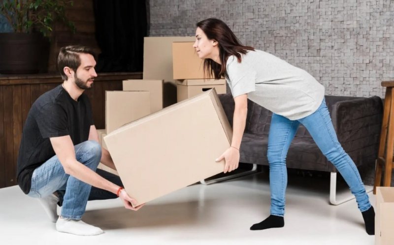 Campanie de colectare deșeuri voluminoase și textile în Jucu: Scapă de mobilier vechi și haine uzate / Unde și când le poți duce