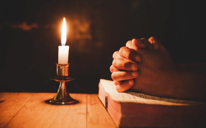 Rugăciunea pe care trebuie să o rostești în prima zi de Paște! Aduce iertarea păcatelor și liniște sufletească