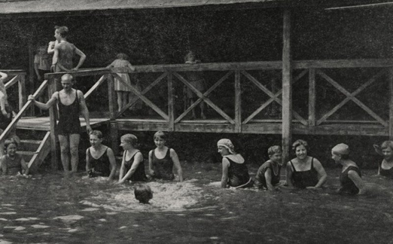 Instantanee de la Băile Diana din Cluj, anul 1924