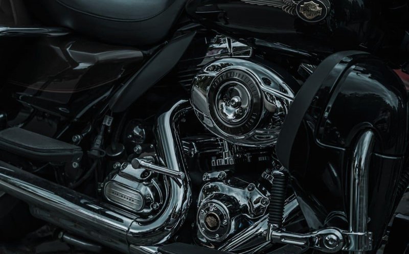 Când este momentul să înlocuiești piesele moto și cum să recunoști semnele uzurii