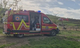 Intervenție de urgență în Cluj: tânăr rănit grav de un utilaj agricol, transportat cu elicopterul SMURD